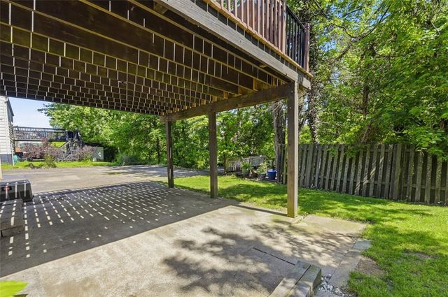 138 Hunting Creek Road, North Strabane, PA 15317