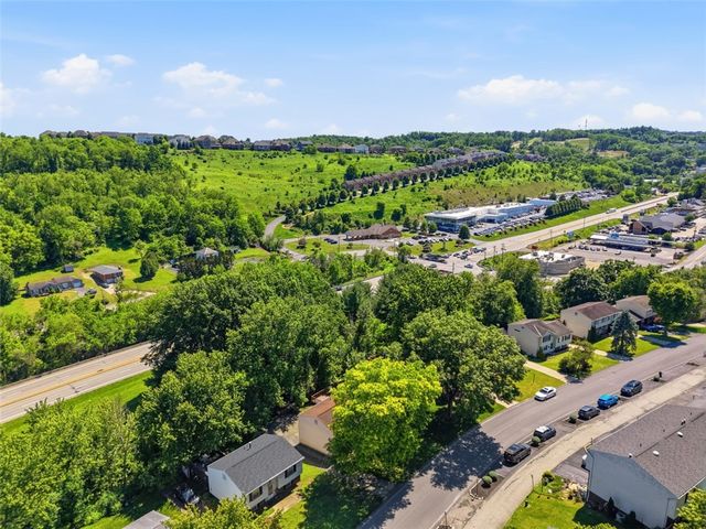 138 Hunting Creek Road, North Strabane, PA 15317
