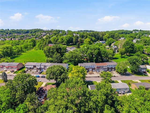 138 Hunting Creek Road, North Strabane, PA 15317