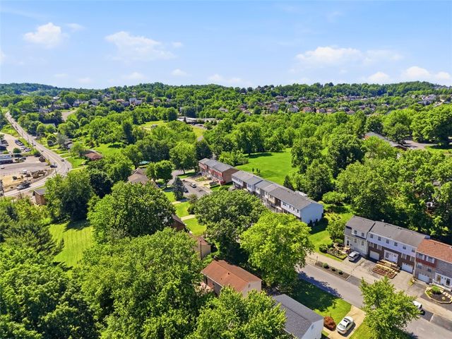 138 Hunting Creek Road, North Strabane, PA 15317