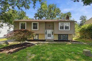 138 Hunting Creek Road, North Strabane, PA 15317