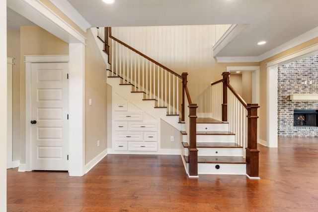 2136 Rockcliffe Loop, College Station, TX 77845