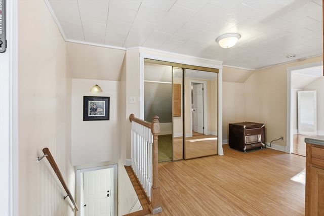 143 Commonwealth Ave, Worcester, MA 01604