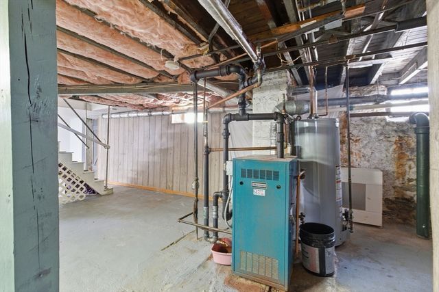 143 Commonwealth Ave, Worcester, MA 01604