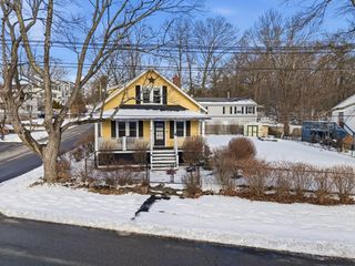 143 Commonwealth Ave, Worcester, MA 01604