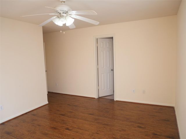 11802 Greenshire Drive, Houston, TX 77048