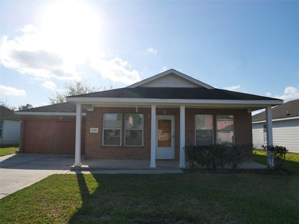 11802 Greenshire Drive, Houston, TX 77048