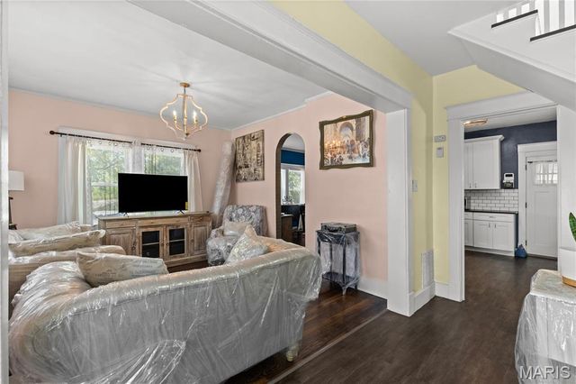 1200 McCausland Avenue, St Louis, MO 63117