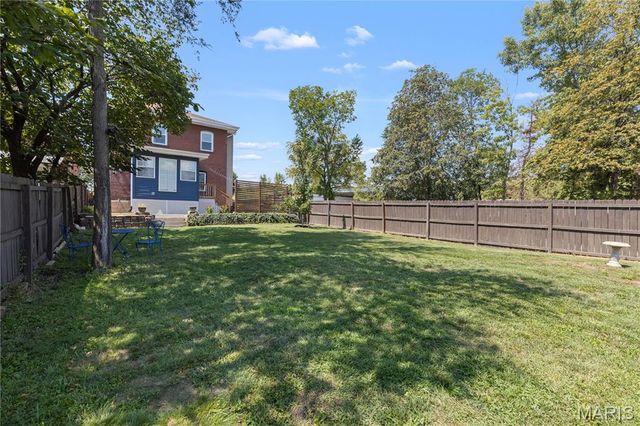 1200 McCausland Avenue, St Louis, MO 63117