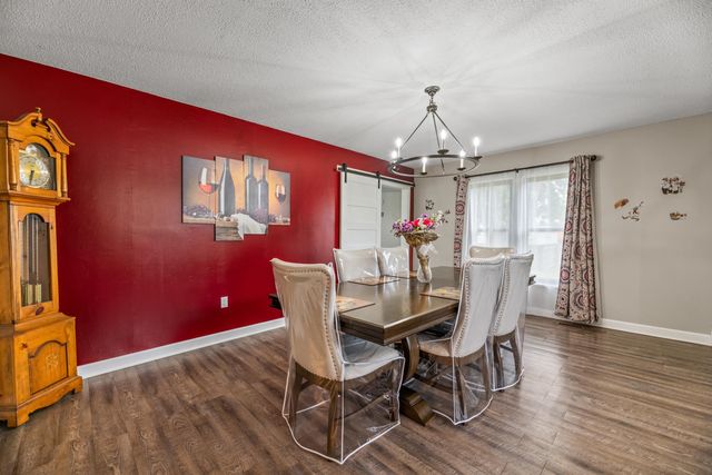 423 N Main St, Belle Plaine, KS 67013