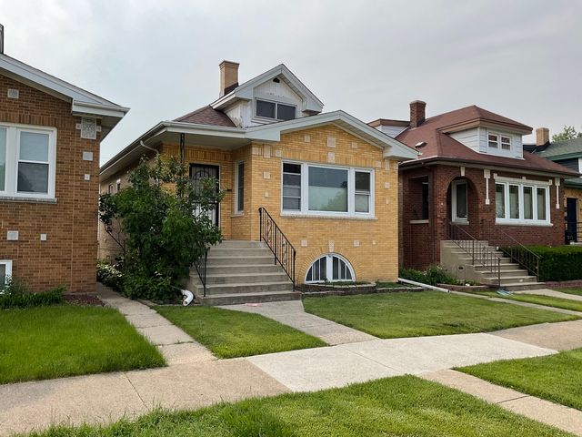 3034 N 76th Avenue N, Elmwood Park, IL 60707
