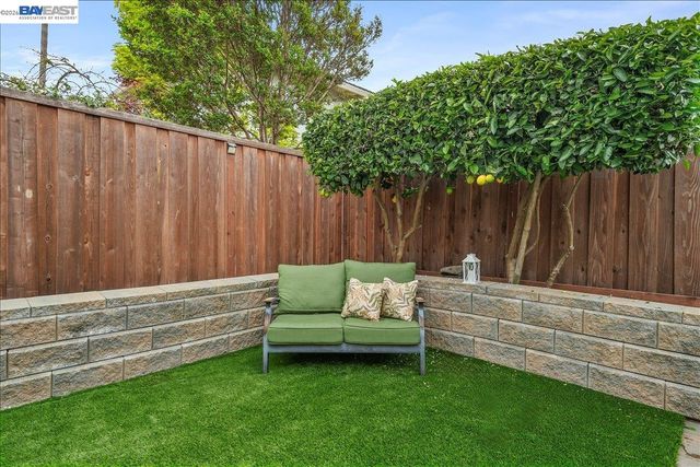 36103 Chelsea Dr, Newark, CA 94560