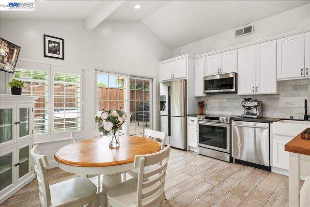 36103 Chelsea Dr, Newark, CA 94560