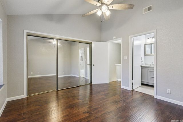 11815 Vance Jackson Rd Apt 606, San Antonio, TX 78230