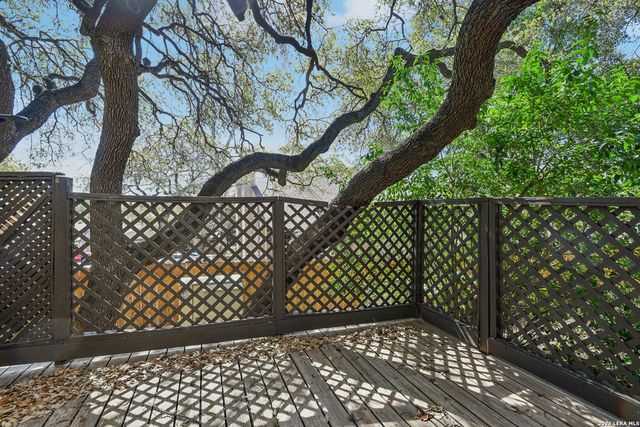 11815 Vance Jackson Rd Apt 606, San Antonio, TX 78230