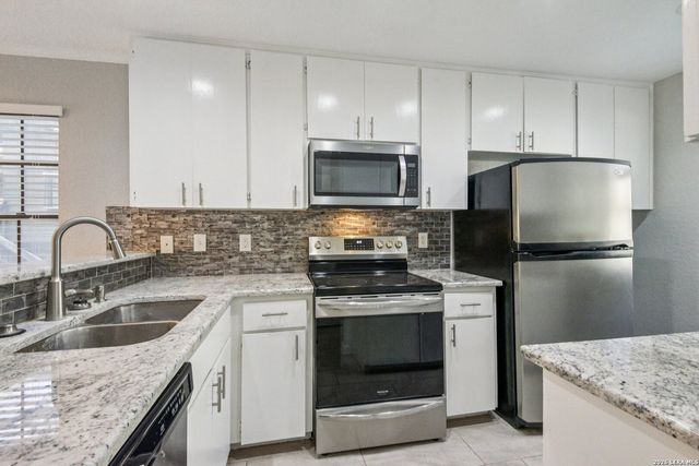 11815 Vance Jackson Rd Apt 606, San Antonio, TX 78230