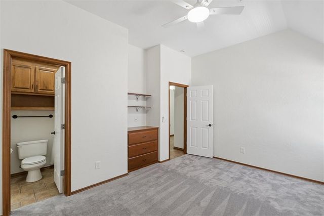 305 E Richmond Terrace, Mustang, OK 73064