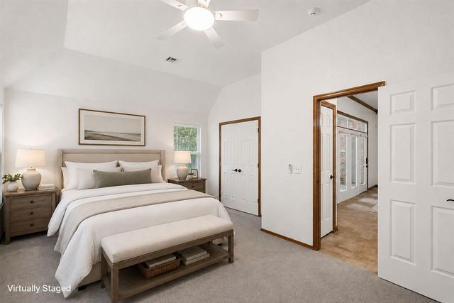 305 E Richmond Terrace, Mustang, OK 73064