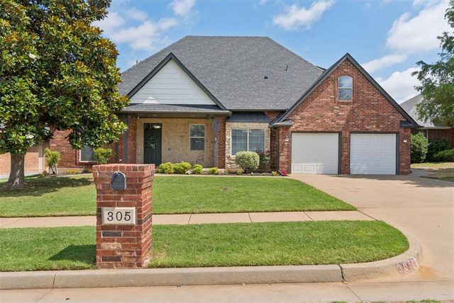 305 E Richmond Terrace, Mustang, OK 73064