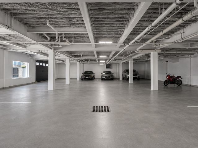 1305 Hyde Park Ave. 213, Boston, MA 02136