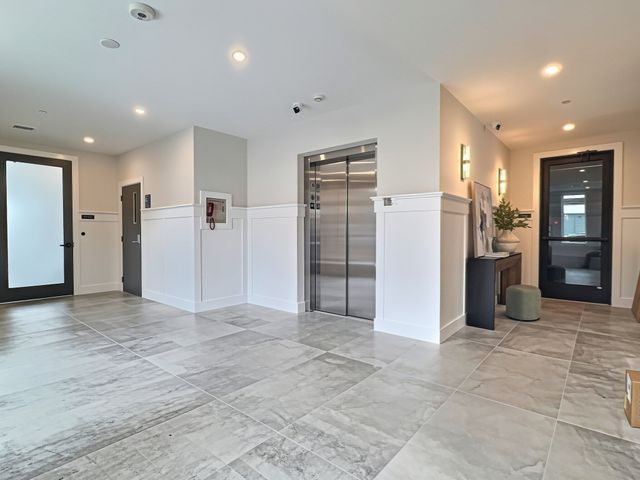 1305 Hyde Park Ave. 213, Boston, MA 02136