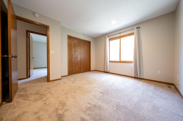 2048 128th Lane NW, Coon Rapids, MN 55448