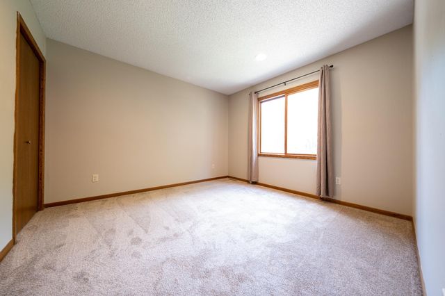 2048 128th Lane NW, Coon Rapids, MN 55448