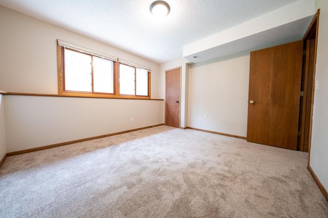 2048 128th Lane NW, Coon Rapids, MN 55448