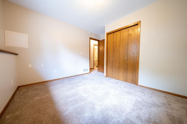 2048 128th Lane NW, Coon Rapids, MN 55448