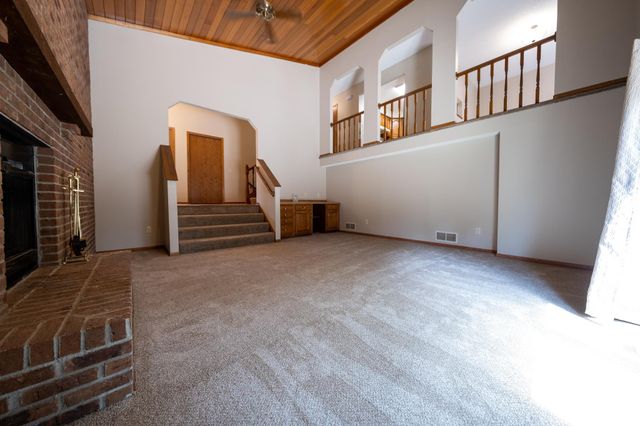 2048 128th Lane NW, Coon Rapids, MN 55448
