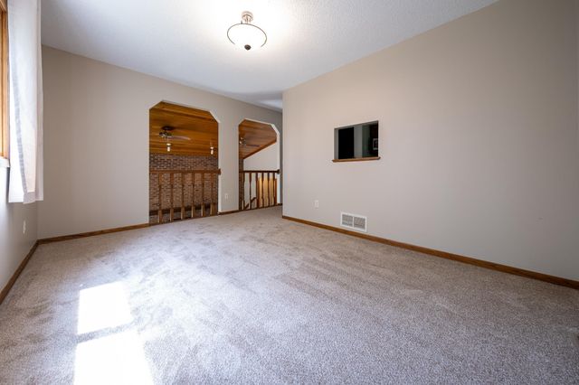 2048 128th Lane NW, Coon Rapids, MN 55448