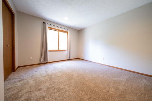 2048 128th Lane NW, Coon Rapids, MN 55448