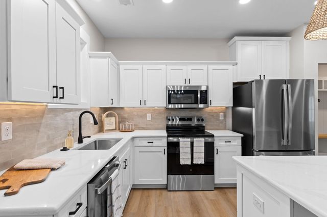 340 Persimmon Rd. SW, Calabash, NC 28467
