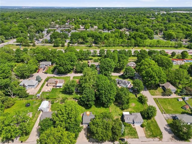 12308 E 42nd Street, Independence, MO 64055