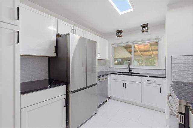12308 E 42nd Street, Independence, MO 64055