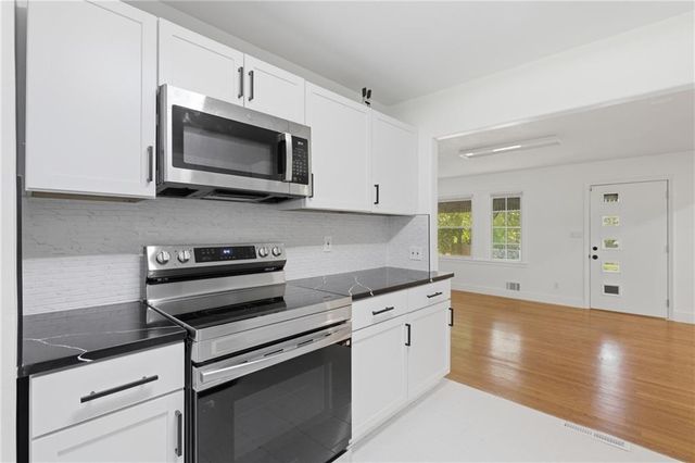 12308 E 42nd Street, Independence, MO 64055