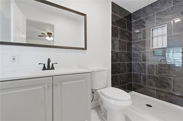12308 E 42nd Street, Independence, MO 64055