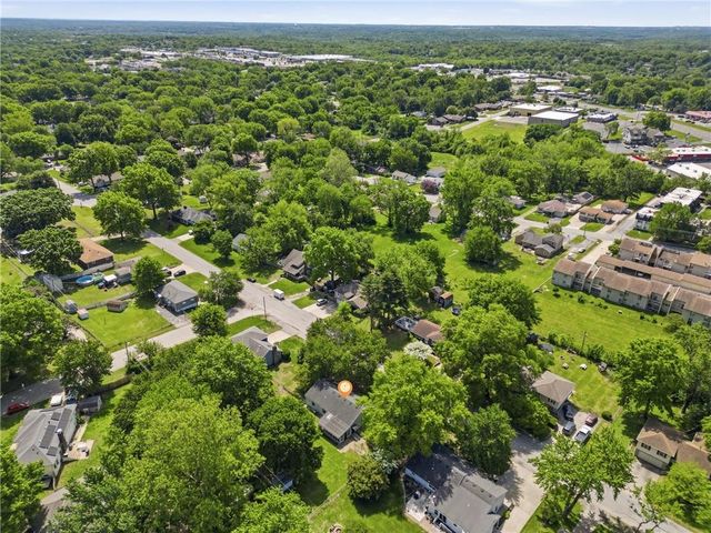 12308 E 42nd Street, Independence, MO 64055