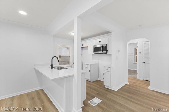 1735 Belton Street, Garden City, MI 48135