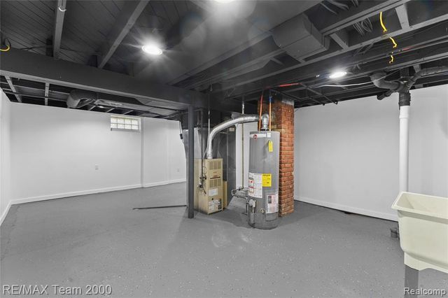 1735 Belton Street, Garden City, MI 48135