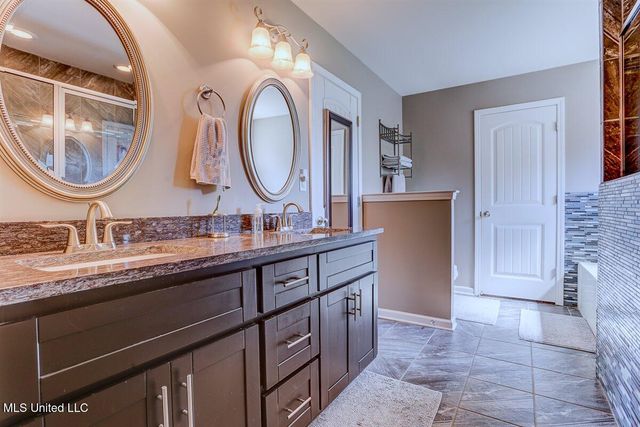 3601 Harvest Tree Drive, Southaven, MS 38672