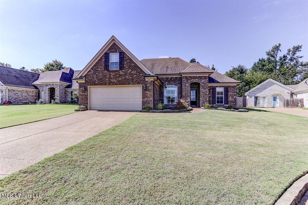 3601 Harvest Tree Drive, Southaven, MS 38672