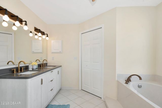 103 Peninsula Winds Drive, Ormond Beach, FL 32176