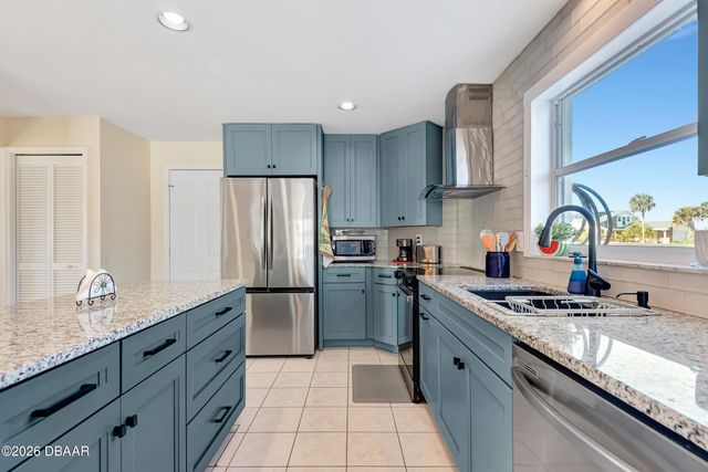 103 Peninsula Winds Drive, Ormond Beach, FL 32176