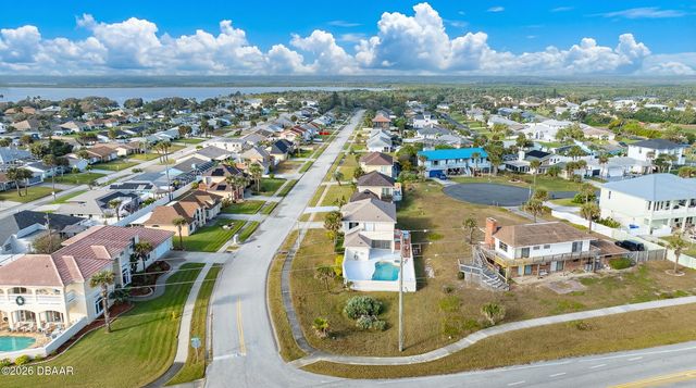 103 Peninsula Winds Drive, Ormond Beach, FL 32176