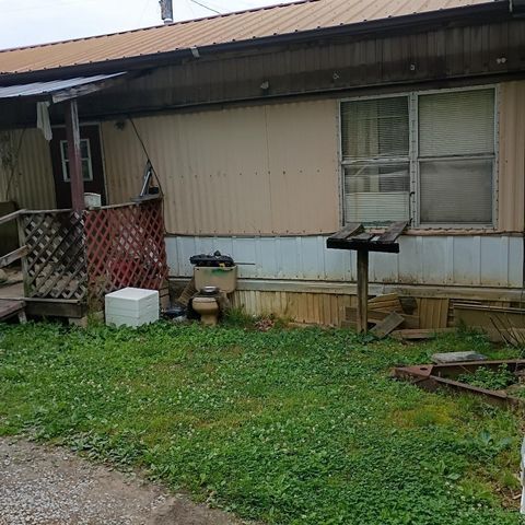 273 S Burke Road, Monticello, KY 42633
