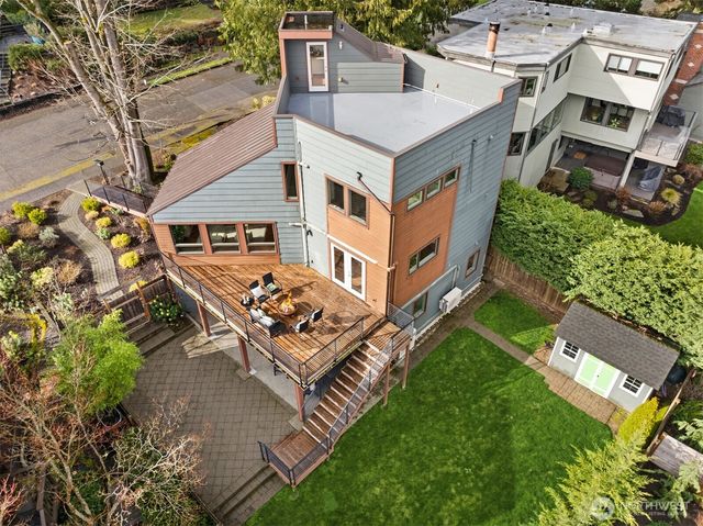 6206 52nd Avenue NE, Seattle, WA 98115