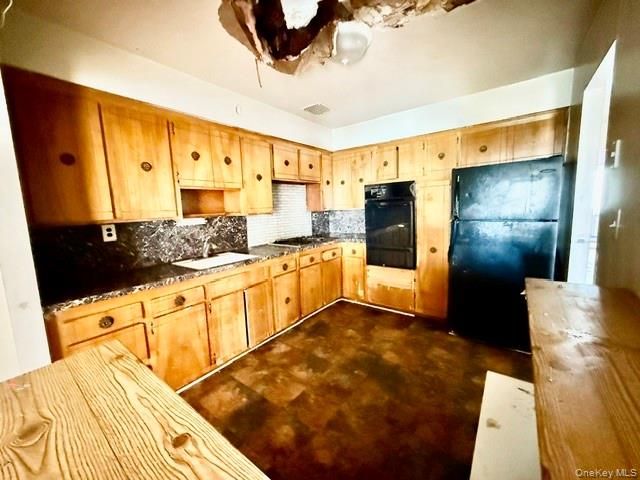 6268 Mount Olivet Crescent, Middle Village, NY 11379