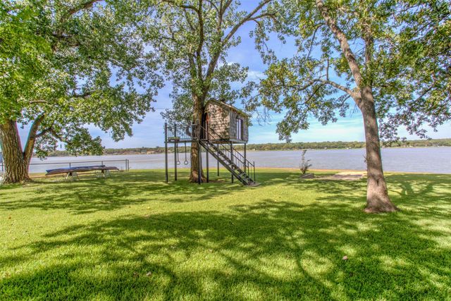 371 County Road 4874, Newark, TX 76071