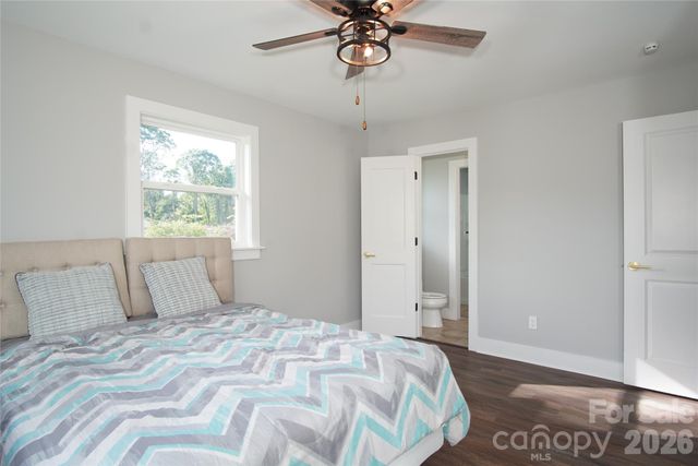 4429 Dawnwood Drive, Gastonia, NC 28056